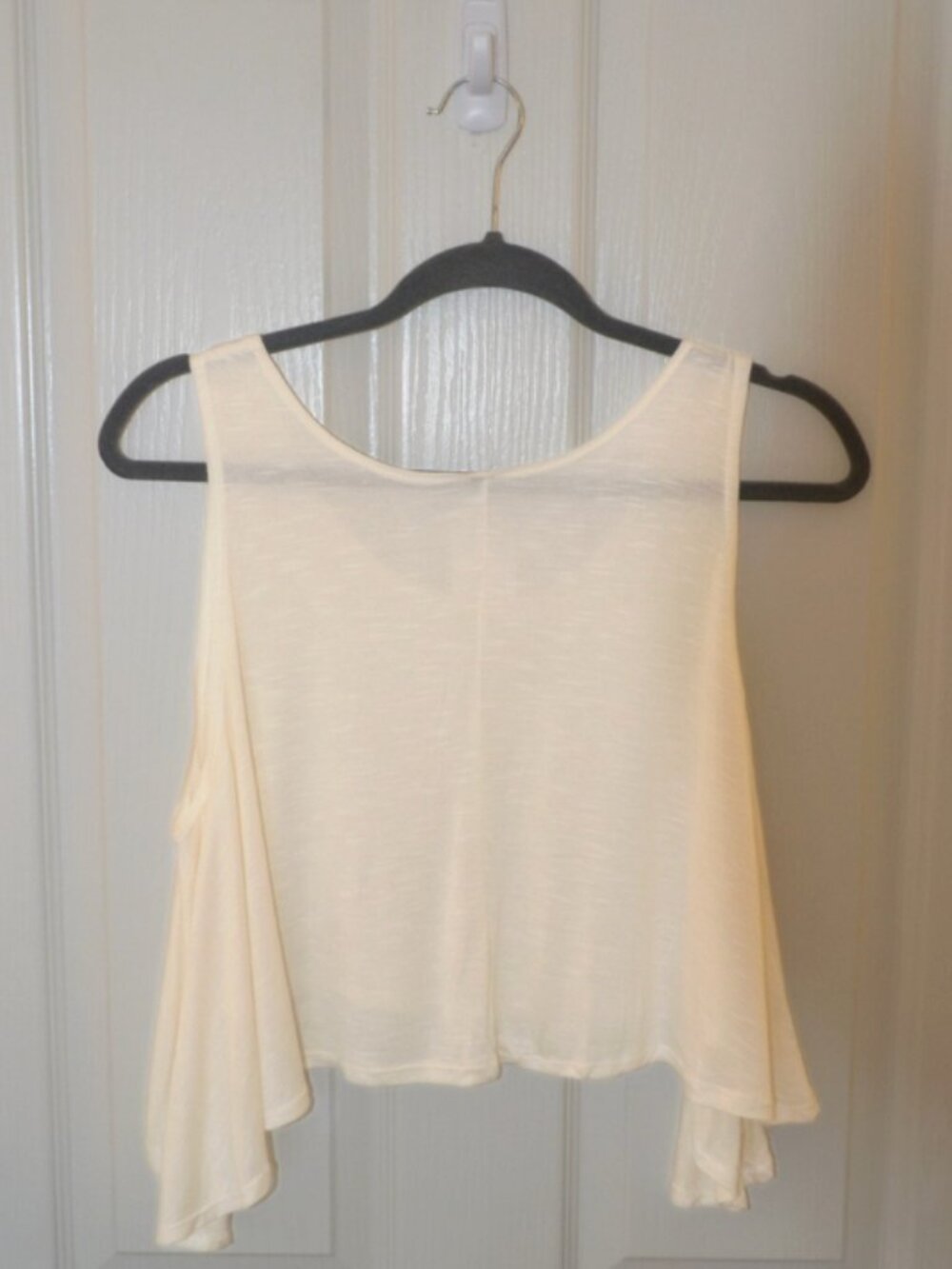 NWT Heart & Hips Cream High Low Tank Top Flowy Layering Top Size Medium - Picture 2 of 5